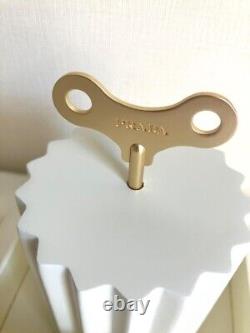 PRADA Music Box White Wooden O Christmas Tree O Tannenbaum 16 x 10 cm USED/MINT