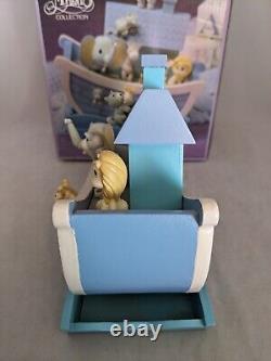 Precious Moments Noah's Ark 1991 ENESCO Wooden Action Music Box Musical 623105