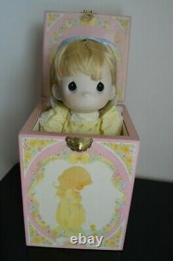 Precious Moments Summers Joy Musical Wind Up Jack in the Box Doll 80s