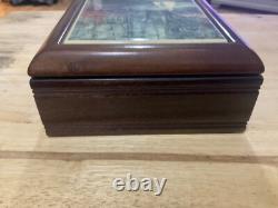 RARE Vintage Glynda Turley Hand In Hand Musical Jewellery Box(Plays Memory Cats)