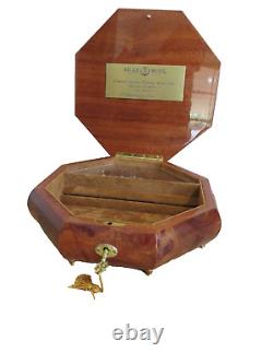 REUGE Marquetry Inlaid Wood Treasure Chest Jewelry Music Box O Christmas Tree