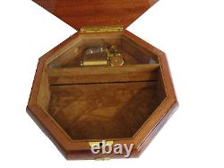 REUGE Marquetry Inlaid Wood Treasure Chest Jewelry Music Box O Christmas Tree