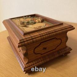 REUGE Music Box 36 Valve ANRI Hummel Christmas Total wood carving Used F/S