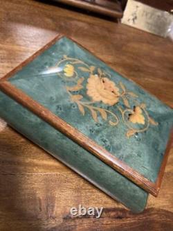 REUGE Music Box Green Wooden Floral Engraved Antique Swiss Vintage Decor