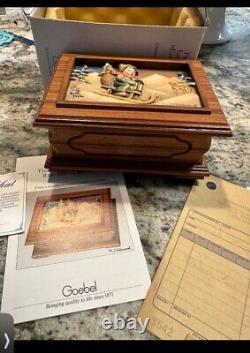 Rare Signed VTG L Edition Reuge Goebel Hummel Anri carved wood Music Box Italy