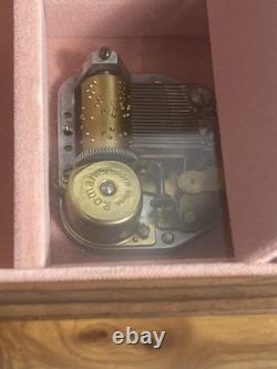Reuge Romance Fuer Elise Elegant Wood Music Jewelry Box with Certificate Sorrento