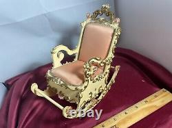 Reuge Spielwaren Dollhouse Rococo Szalasi Moving Rocking Chair Music Box