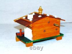 Reuge Swiss chalet handmade wood weather haus & music box Erzherzog Johann Lied