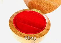 Reuge Vintage Jewelry Box Music Box Bird's Eye Maple Inlays Rose Design Round