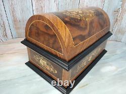 Reuge Wood Treasure Chest 4.5 Disc Music Box Inlay 9 Discs Paperwork