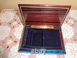 Romance Music Lacquered Wood Box withMusic Instruments Inlaid Plays Beethoven