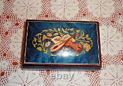 Romance Music Lacquered Wood Box withMusic Instruments Inlaid Plays Beethoven