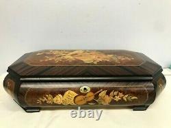 SORRENTO ITALY WOOD INLAY w VIOLIN FLOWERS MUSIC BOX WHEN YOU WISH UPON A STAR