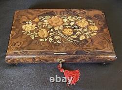 Sorrento Italian Wood Inlay Locking Musical Jewelry Box