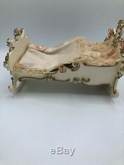 Spielwaren Vintage Doll Furniture Large Music Box Cradle/Bed