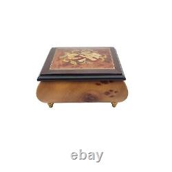 Splendid Handmade Italian Music Box Bolero Sankyo 18 Note Sorrento Inlaid Wood