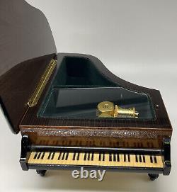 Stunning Sankyo Movement Music Box piano Made In Italy? Inlaid Wood