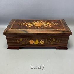 THORENS Wood MUSIC BOX with 7 DISCS Sorrento and Switzerland