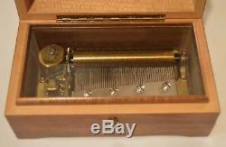 Thorens 4 Tune Wood Music Box Military West Point March Alma Mater Army Blue