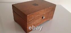 Thorens Of Switzerland Vintage 1940s musical box, in beautiful Wooden box