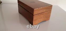 Thorens Of Switzerland Vintage 1940s musical box, in beautiful Wooden box