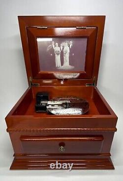 VTG 2003 FSG Four Star Group Wood 3 Disc Electric Music Box With Photo Frame Lid