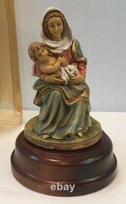 VTG NIP Mary & Baby Jesus Rotating Music Box Hand Painted With Wood Base Italy