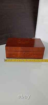 Victorian Mahogany Keepsake Box Inlaid With Images Of Musical Instruments