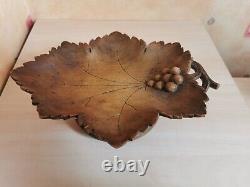 Vintage 1930s Black Forest Beech Wood Leaf Carved Musical Fruit Bowl Music Box