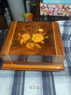 Vintage 1960s Italian Cigarette Box Cantelevered Inlayed Wood Musical & Footed