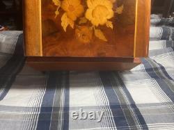 Vintage 1960s Italian Cigarette Box Cantelevered Inlayed Wood Musical & Footed