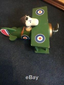 Vintage 1970 Snoopy Flying Ace Bi-Plane Music Box United Feature Schmid Bros