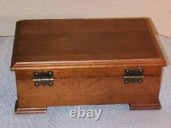 Vintage Cherry Wood THORENS MUSIC BOX 9.5 x 6 Beautiful Plays Perfectly 3 SONGS