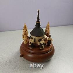 Vintage Erzgebirge Romance Spinning Wooden Music Box Germany Village WORKS READ