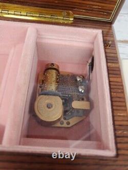 Vintage Inlaid Music Box Wood Jewelry Box Romance Swiss Italy Reuge