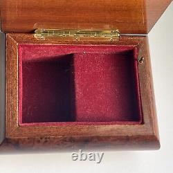 Vintage Italian Music Box plays Torna A Surriento Inlaid Art Decor Jewelry Box