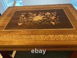Vintage Italian Wind Up MUSIC BOX table With Inlaid lacquered wood design