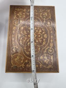 Vintage Italian Wood Inlaid Music Box Un Paio di Calosce WindUp Switzerland Rare