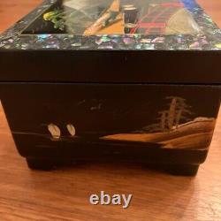 Vintage Landscape Painting Makie x Sculpture High-Quality 2-Tier Wood Music Box