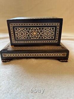 Vintage Moorish Style Inlaid Wood Mother of Pearl Cigarette Box Music Box