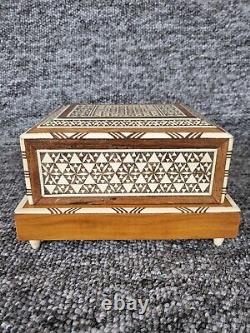 Vintage Moroccan Moorish Marquetry Inlaid Musical Cigarette Box Working Music