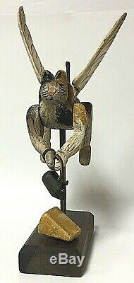 Vintage Peaceable Kingdom Folk Art Wood Mechanical Music Box Flying Cat & Mouse