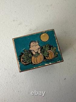 Vintage Rare 1971 Peanuts Linus Van Pelt Anri Thorens Wood Music Box Tested