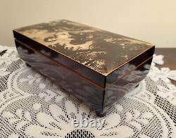 Vintage Reuge Sainte Croix Music box 4/50 Lacquered Boucher Scene