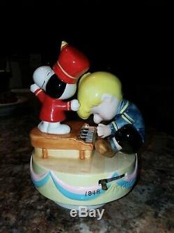 Vintage Schroeder & Snoopy Music Box Ceramic Schmid UFS #1848/15000 Emperor