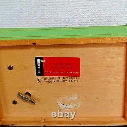 Vintage Snoopy ANRI Snoopy music box rare /1971