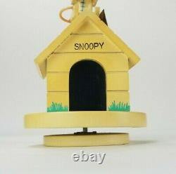 Vintage Snoopy Astronaut Wooden Doghouse 1969 Schmid Music Box WORKING With TAGS