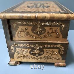 Vintage Sorento Marquetry Wooden Inlay Musical Jewellery Box Padded Interior