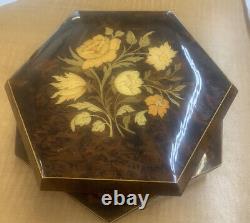 Vintage Sorrento Lacquered Inlay Wood Musical jewelry Box Reuge