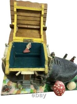 Vintage The Old Woman Who Lived in a Shoe Reuge Wooden Music Box